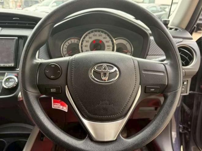 カローラフィールダー1.5 G 4WD　エンジンスターター　ETC　パワステ　パワーウィンドウ　ABS　キーレスエントリー　エアコン　横滑り防止装置 1500