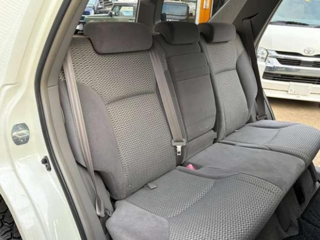 ハイラックスサーフ2.7 SSR-X リミテッド 4WD　TVナビ　パワステ　パワーウィンドウ　キーレスエントリー　LEDヘッドライト　フォグランプ　リフトアップ　アルミホイール　ルーフレール　寒冷地仕様　ABS　バックカメラ　盗難防止装置　エアコン 2700