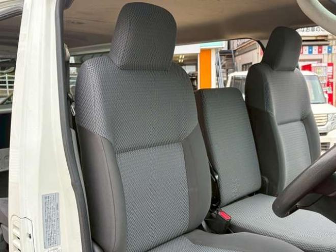 キャラバンNV350 2.5 ライダー DX ロングボディ ディーゼルターボ 4WD　ナビTV　ETC　パワステ　パワーウィンドウ　エアコン　ABS　キーレスエントリー　片側スライドドア 2500