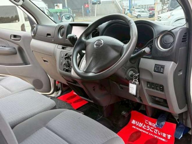 キャラバンNV350 2.5 ライダー DX ロングボディ ディーゼルターボ 4WD　ナビTV　ETC　パワステ　パワーウィンドウ　エアコン　ABS　キーレスエントリー　片側スライドドア 2500
