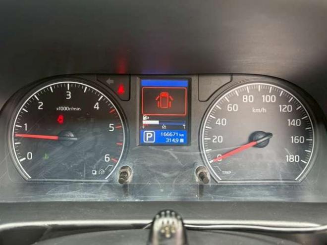 キャラバンNV350 2.5 ライダー DX ロングボディ ディーゼルターボ 4WD　ナビTV　ETC　パワステ　パワーウィンドウ　エアコン　ABS　キーレスエントリー　片側スライドドア 2500