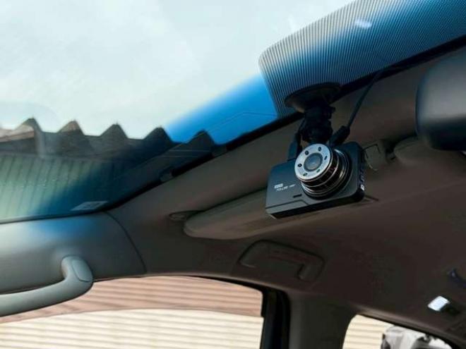 ヴェルファイア2.5 Z 4WD　純正ナビ　TRDエアロ　両側パワスラ　バックカメラ　社外アルミホイール　ETC　車高調　パワステ　パワーウィンドウ　キーレスエントリー　ABS　盗難防止装置　横滑り防止装置　エアコン　3列シート 2500