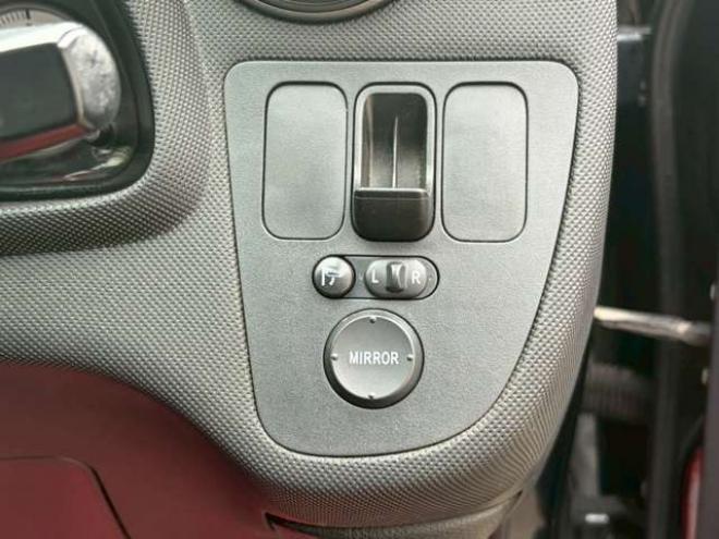 インテグラタイプR　2.0　ワンオーナー　レカロシート　パワステ　パワーウィンドウ　純正アルミホイール　ABS　キーレスエントリー　横滑り防止装置　エアコン　盗難防止装置 2WD 2000