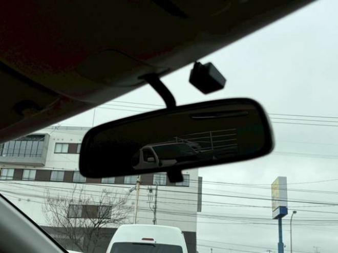 インテグラタイプR　2.0　ワンオーナー　レカロシート　パワステ　パワーウィンドウ　純正アルミホイール　ABS　キーレスエントリー　横滑り防止装置　エアコン　盗難防止装置 2WD 2000