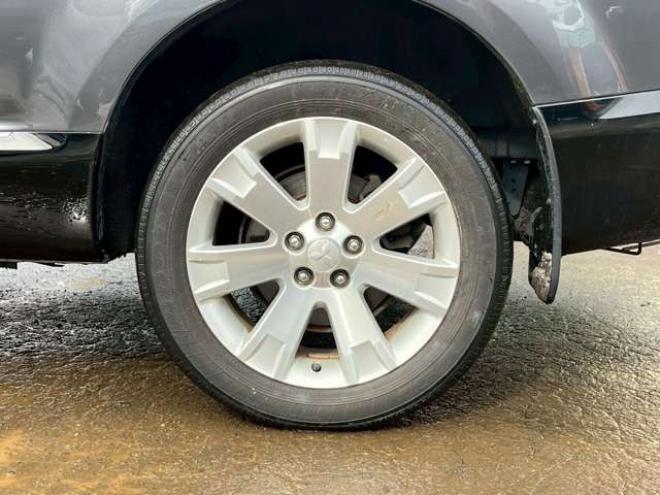 デリカD：5 2.4 G パワーパッケージ 4WD　ETC　アルパインBIGナビ　バックカメラ　両側電動スライドドア　パワステ　パワーウィンドウ　純正アルミ　クルーズコントロール　エアコン　キーレスエントリー　横滑り防止装置　盗難防止装置　3列シート 2400