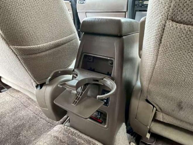 ハイラックスサーフ2.7 SSR-G 4WD　パワステ　パワーウィンドウ　キーレス　エアコン　ABS　ルーフレール　アルミホイール　寒冷地仕様　CD 2700