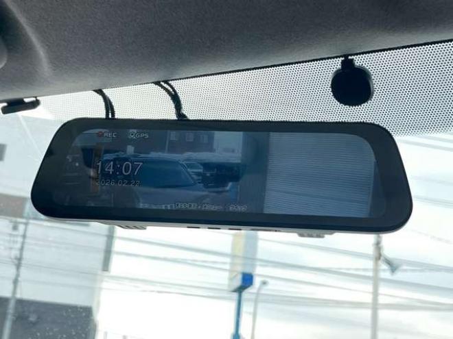 ハイエース2.7 GL ロング ミドルルーフ 4WD　10人乗り　パワステ　パワーウィンドウ　エアコン　社外ナビ　後席モニター　キーレスエントリー　片側スライドドア　盗難防止装置　フロントモデリスタ 2700