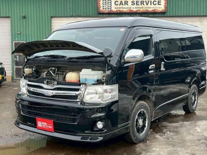 ハイエース2.7 GL ロング ミドルルーフ 4WD　10人乗り　パワステ　パワーウィンドウ　エアコン　社外ナビ　後席モニター　キーレスエントリー　片側スライドドア　盗難防止装置　フロントモデリスタ 2700