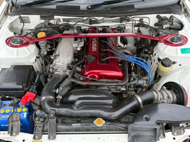 シルビア2.0 オーテックバージョン　6速MT　社外ハンドル　社外アルミホイール　社外エアロ　社外マフラー　パワステ　パワーウィンドウ　社外ナビ　エアコン　革シート 2WD 2000