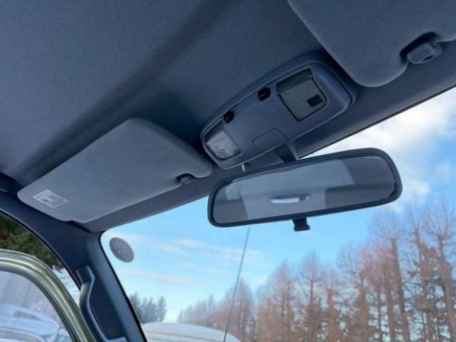 ハイラックスサーフ2.7 SSR-X ワイドボディ 4WD　全塗装済グリーン　リフトアップ　ETC　社外オーディオ　パワステ　パワーウィンドウ　純正アルミホイール　ABS　キーレス　ルーフレール 2700