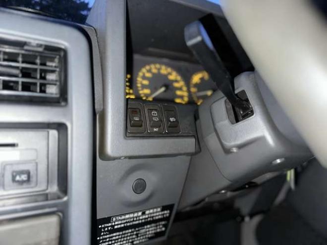 サファリ4.2 エクストラハイルーフグランロード ディーゼル 4WD　ハイルーフ　パワステ　パワーウィンドウ　社外アルミホイール　マッドフラップ 4200