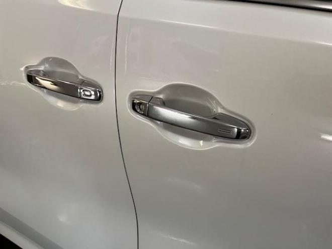 アルファード２．５Ｓ　Ｃパッケージ　本州仕入　寒冷地仕様　禁煙車　ＲＡＹＳ１８インチＡＷ　社外１６ＡＷ＋スタッドレスタイヤ付　純正リアフリップダウンモニター　全方位アラウンドビューモニター　前後ドライブレコーダー　パワーバックドア 4WD 2500 5Dr