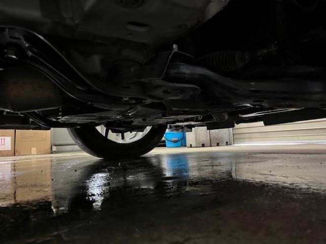 アルファード２．５Ｓ　Ｃパッケージ　本州仕入　寒冷地仕様　禁煙車　ＲＡＹＳ１８インチＡＷ　社外１６ＡＷ＋スタッドレスタイヤ付　純正リアフリップダウンモニター　全方位アラウンドビューモニター　前後ドライブレコーダー　パワーバックドア 4WD 2500 5Dr