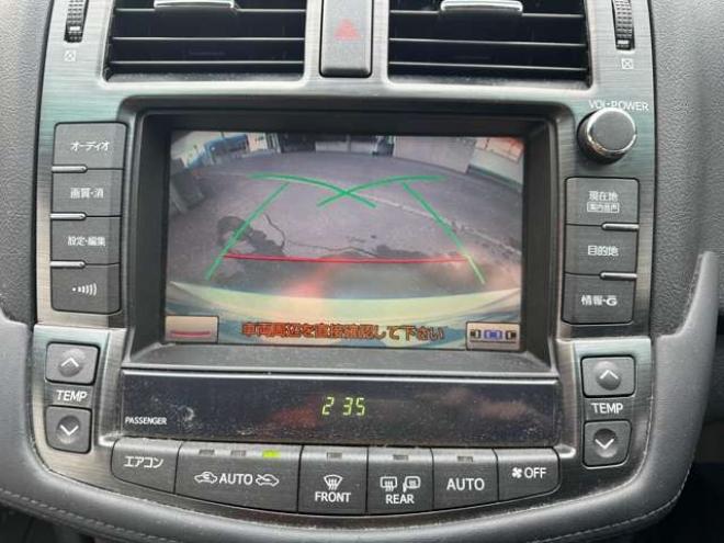 クラウンロイヤル 3.0 ロイヤルサルーン i-Four 4WD　純正HDDナビ　プッシュスタート　ビルトインETC　地デジ　純正アルミホイール夏　純正アルミホイール冬　バックモニター　クルーズコントロール 3000