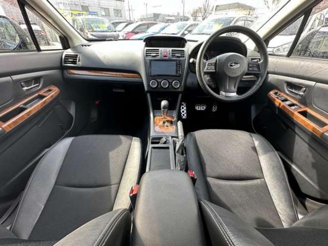 インプレッサG4 2.0 i-S アイサイト 4WD　SDナビ　Bluetooth　地デジ　バックカメラ　衝突軽減ブレーキ　レーンキープアシスト　純正アルミホイール夏　TEC　横滑り防止装置　アイドリングストップ　パワーコンセント　STIフロントアンダースポイラー 2000