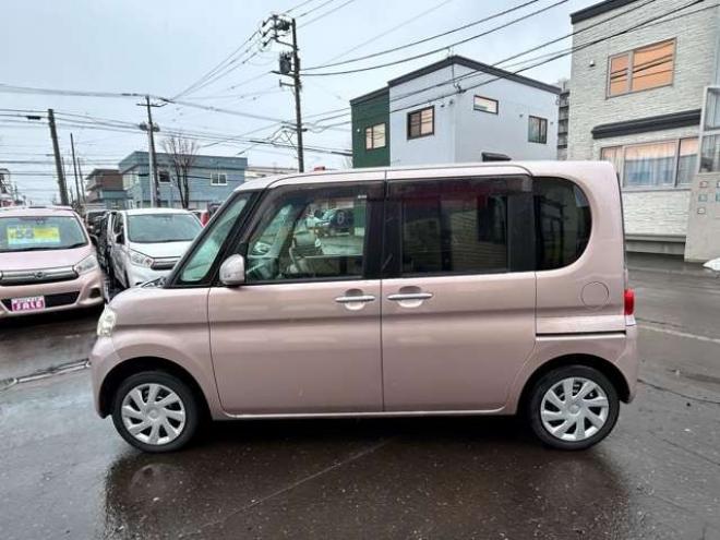 タントX 4WD　電動スライドドア　ナビ　バックモニター 660