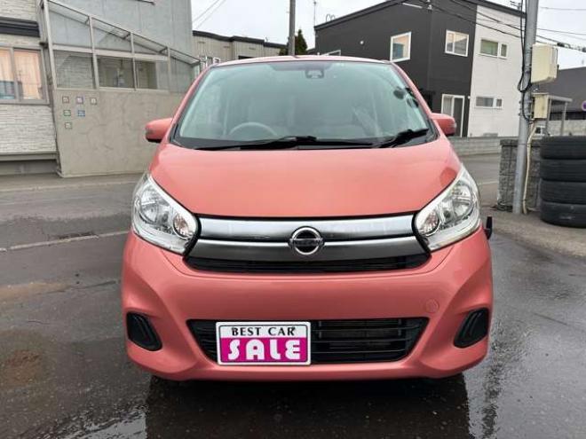 デイズX モカセレクション 4WD　4WD　アラウンドビューモニター　バックカメラ　アイドリングストップ　衝突軽減ブレーキ　横滑り防止装置　シートヒーター　純正アルミホイール夏 660