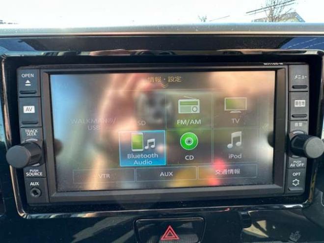 デイズルークスハイウェイスター Gターボ 4WD　ワンタッチ両側オートスライドドア　ナビ　Bluetooth　地デジ　運転席シートヒーター　衝突軽減ブレーキ　アイドリングストップ　横滑り防止装置　アラウンドビューモニター　バックモニター　純正アルミホイール 660