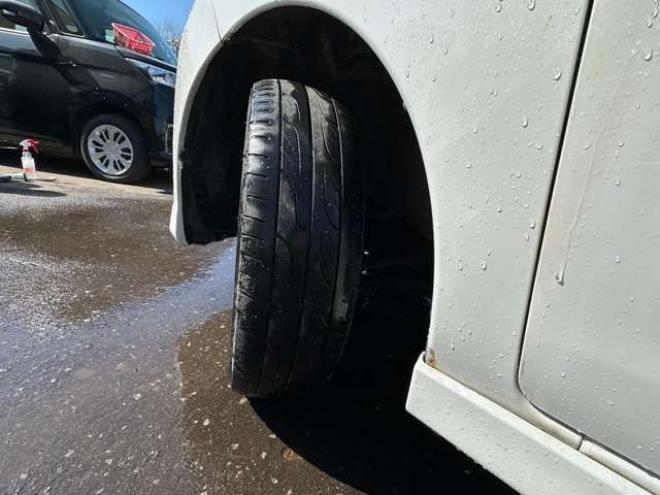 デイズルークスハイウェイスター Gターボ 4WD　ワンタッチ両側オートスライドドア　ナビ　Bluetooth　地デジ　運転席シートヒーター　衝突軽減ブレーキ　アイドリングストップ　横滑り防止装置　アラウンドビューモニター　バックモニター　純正アルミホイール 660