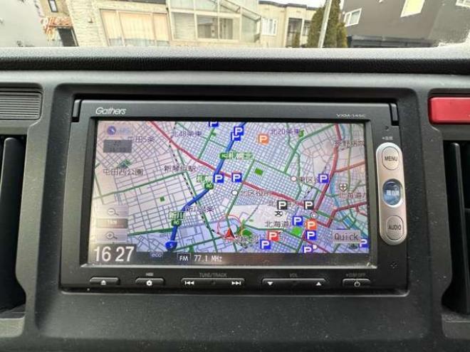 N-WGNG 4WD　SDナビ　プッシュスタート　バックカメラ　横滑り防止装置　スチールホイール冬　インテリジャントキー 660