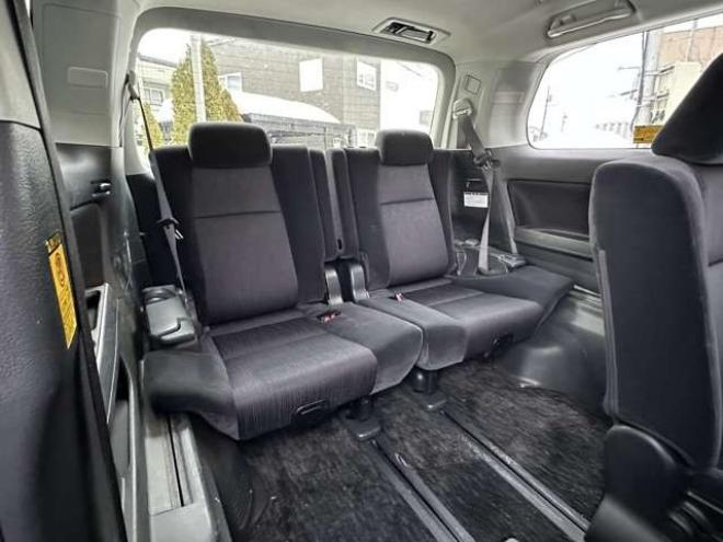 ヴェルファイア2.4 Z 4WD　片側パワースライドドア　Bluetooth　横滑り防止装置　コーナーセンサー　プッシュスタート　ビルトインETC　HDDナビ　ワンセグTV　バックモニター　社外18インチホイール夏 2400