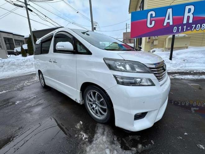 ヴェルファイア2.4 Z 4WD　片側パワースライドドア　Bluetooth　横滑り防止装置　コーナーセンサー　プッシュスタート　ビルトインETC　HDDナビ　ワンセグTV　バックモニター　社外18インチホイール夏 2400