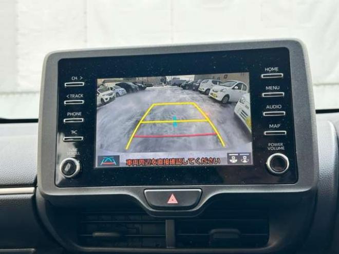 ヤリス1.5 X 4WD　衝突安全ボディー　オートライト　ナビバックモニター　ETC　衝突軽減ブレーキシステム　　レーンアシスト 1500