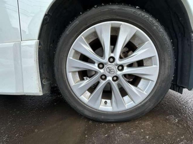 ヴェルファイア2.4 Z 4WD　両側パワースライドドア　ナビ　バックカメラ　ETC　純正アルミホイール夏　コーナーセンサー　横滑り防止装置　プッシュスタート 2400