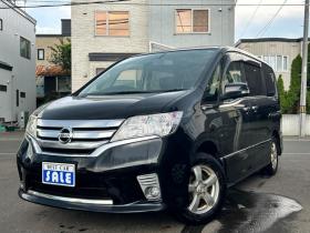 セレナ　2.0 ハイウェイスター Vセレクション 4WD　ナビフルセグTV　フリップダウンモニター 2000