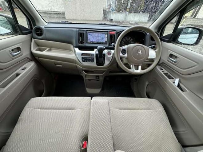 N-WGNG 4WD　4WD　SDナビ　横滑り防止装置　プッシュスタート　バックモニター　インテリジャントキー　スチールホイール冬 660