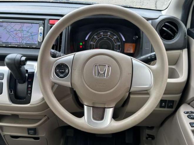 N-WGNG 4WD　4WD　SDナビ　横滑り防止装置　プッシュスタート　バックモニター　インテリジャントキー　スチールホイール冬 660