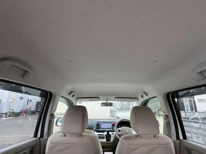 N-WGNG 4WD　4WD　SDナビ　横滑り防止装置　プッシュスタート　バックモニター　インテリジャントキー　スチールホイール冬 660