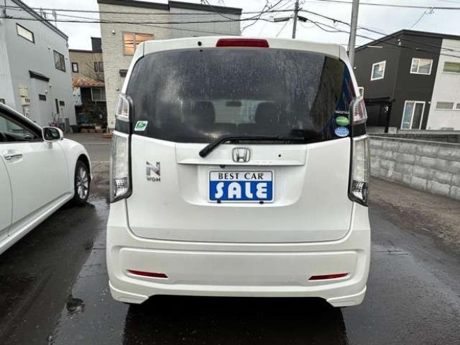 N-WGNG 4WD　4WD　SDナビ　横滑り防止装置　プッシュスタート　バックモニター　インテリジャントキー　スチールホイール冬 660