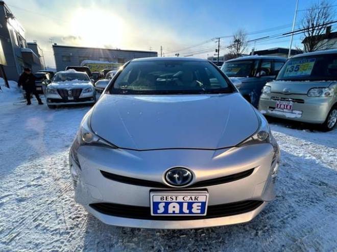 プリウス1.8 S E-Four 4WD　ナビ　TVバックモニター 1800