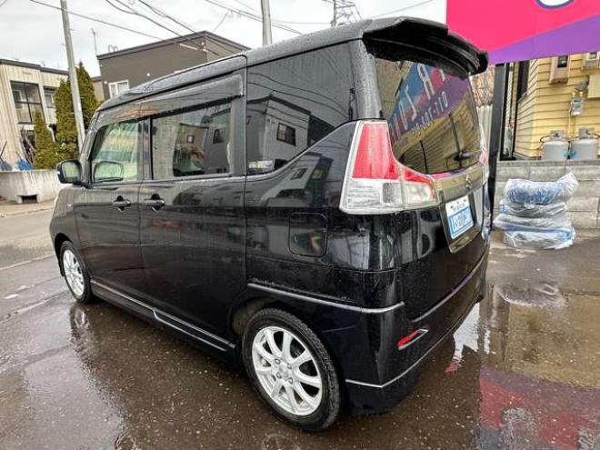 ソリオ1.2 ハイブリッド MZ 4WD　両側パワースライドドア　SDナビ　Bluetooth　地デジ　アイドリングストップ　横滑り防止装置　前席シートヒーター　インテリキー　社外アルミホイール冬　純正アルミホイール夏 1200