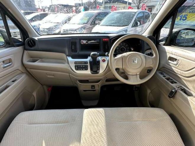 N-WGNG 4WD　社外CDオーディオ　横滑り防止装置　エンジンスターター　スマートキー　純正アルミホイール　ベンチシート　ABS 660