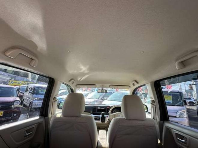 N-WGNG 4WD　社外CDオーディオ　横滑り防止装置　エンジンスターター　スマートキー　純正アルミホイール　ベンチシート　ABS 660