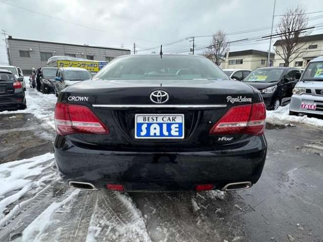 クラウンロイヤル 3.0ロイヤルサルーンi-Fourウェルキャブ全自動助手席回転スライドシート車Bタイプ 4WD　純正ナビ　バックモニター　インテリジェントキー　純正17インチアルミホイール冬　地デジ　プッシュスタート　クルーズコントロール　福祉車輌 3000