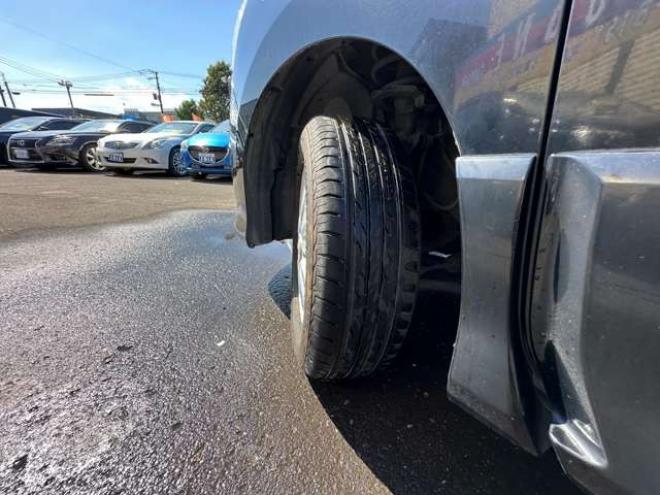 セレナ2.0 ハイウェイスター 4WD　ワンオーナー　両側ワンタッチオートスライドドア　ETC　横滑り防止装置　アイドリングストップ　バックモニター 2000