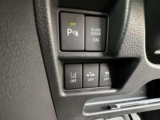 スペーシアカスタム ハイブリッド XSターボ 4WD　両側パワースライドドア　ナビ　Bluetooth　プッシュスタート　アイドリングストップ　ビルトインETC　コーナーセンサー　レーンキープアシスト　衝突軽減ブレーキ　横滑り防止装置　前席シートヒーター 660