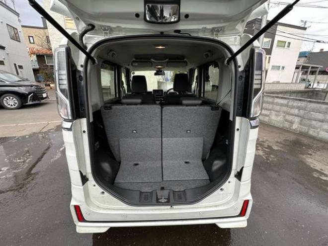 スペーシアカスタム ハイブリッド XSターボ 4WD　両側パワースライドドア　ナビ　Bluetooth　プッシュスタート　アイドリングストップ　ビルトインETC　コーナーセンサー　レーンキープアシスト　衝突軽減ブレーキ　横滑り防止装置　前席シートヒーター 660