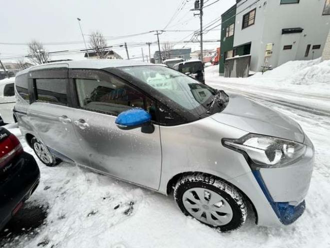 シエンタ1.5 G 4WD　左右電動スライドドア　ビルトインETC　ナビフルセグTVバックモニター　プリクラッシュブレーキ 1500