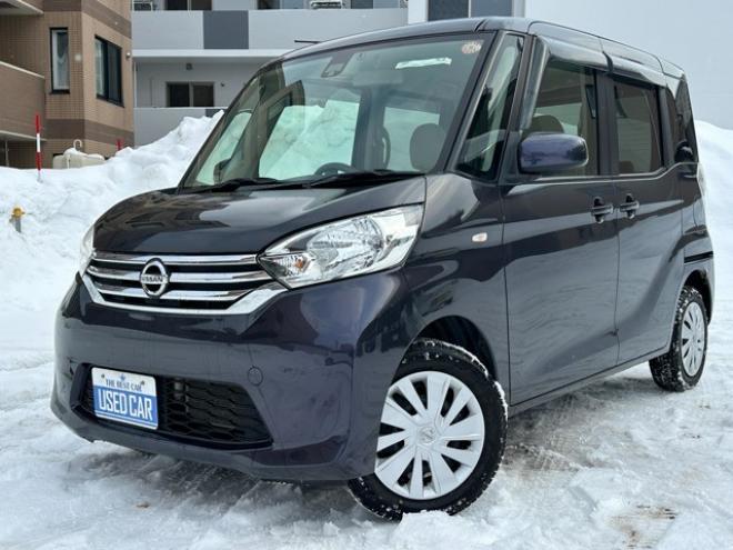 デイズルークスS 4WD　シートシーター　アイドリングストップ　横滑り防止装置　衝突軽減軽減ブレーキ　ETC　スチールホイール冬　フルセグTV　ナビ 660