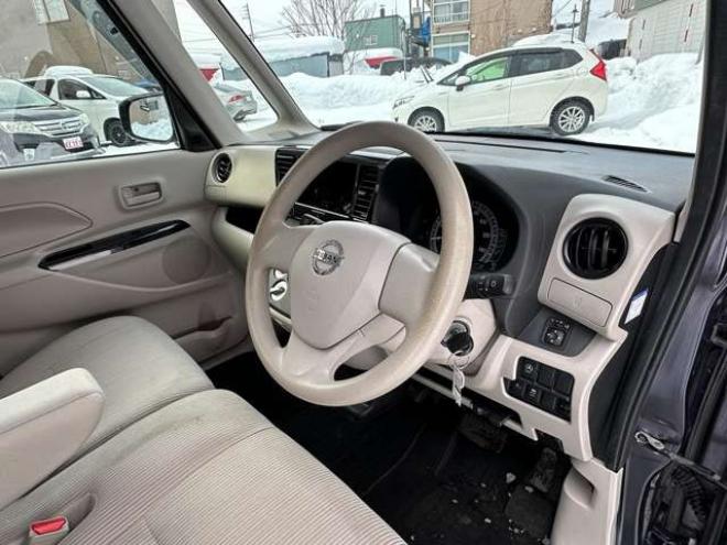 デイズルークスS 4WD　シートシーター　アイドリングストップ　横滑り防止装置　衝突軽減軽減ブレーキ　ETC　スチールホイール冬　フルセグTV　ナビ 660