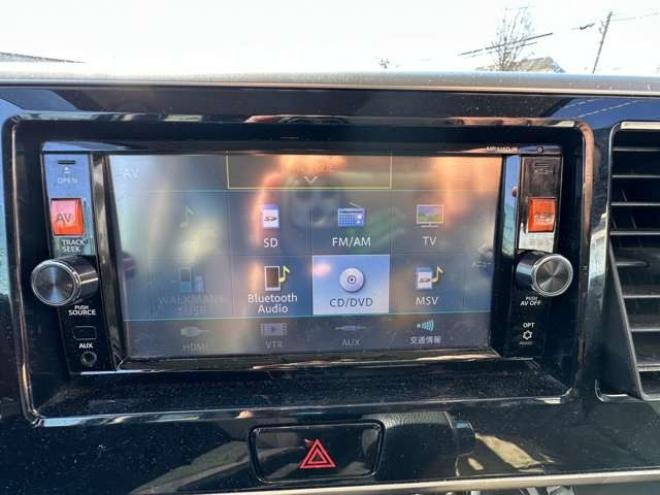 デイズルークスハイウェイスターX 4WD　片側パワースライドドア　SDナビ　Bluetooth　フルセグTV 　アラウンドビューモニター　バックモニター　インテリジェントキー　プッシュスタート　運転席シートヒーター　純正アルミホイール夏　EGスターター 660