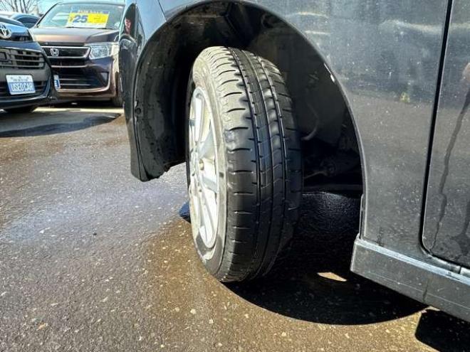 デイズルークスハイウェイスターX 4WD　片側パワースライドドア　SDナビ　Bluetooth　フルセグTV 　アラウンドビューモニター　バックモニター　インテリジェントキー　プッシュスタート　運転席シートヒーター　純正アルミホイール夏　EGスターター 660