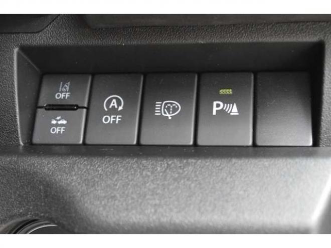 ジムニーXC 4WD　ワンオーナー車F5速マニュアル4WDターボセーフティサポート搭載アイドリングストップ横滑り防止装置ディスプレイオーディオハイビームアシストLEDライトクルーズコントロール 660