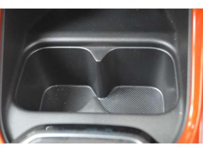 イグニス1.2 ハイブリッド MZ 4WD　ワンオーナー車ハイブリッド4WDセーフティサポート搭載アイドリングストップパドルシフト8インチナビTVドライブレコーダーETCハイビームアシストLEDクルーズコントロール 1200