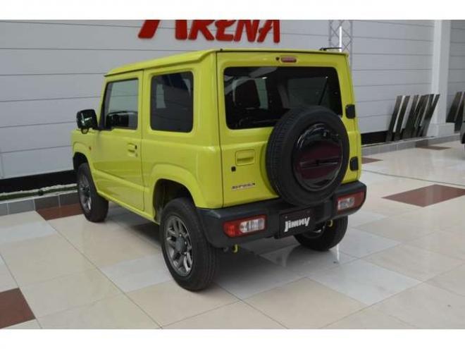 ジムニーXC 4WD　ワンオーナー車セーフティサポート搭載4WDターボ純正ディスプレイオーディオバックカメラLEDライトクルーズコントロールデュアルセンサーブレーキサポート誤発信抑制機能 660