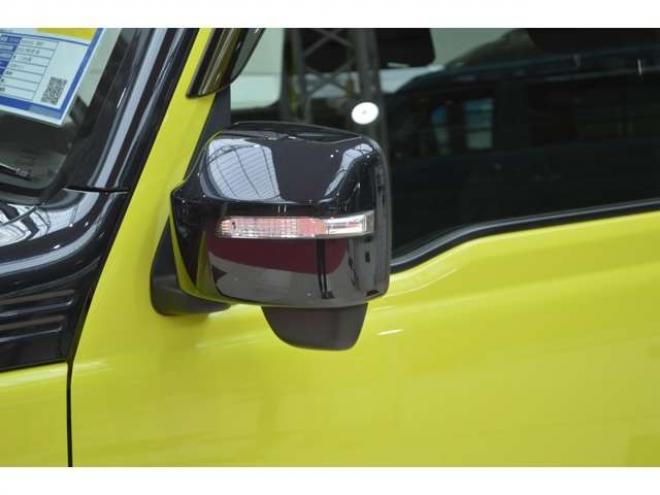 ジムニーXC 4WD　ワンオーナー車5速マニュアル4WDターボセーフティサポート搭載8インチナビTVドライブレコーダーLEDライトETCクルーズコントロール純正マットフラップ 660